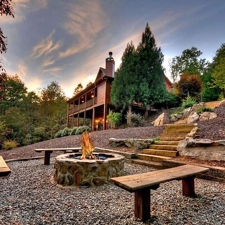 Aska Adventure Lodge Blue Ridge Exterior photo